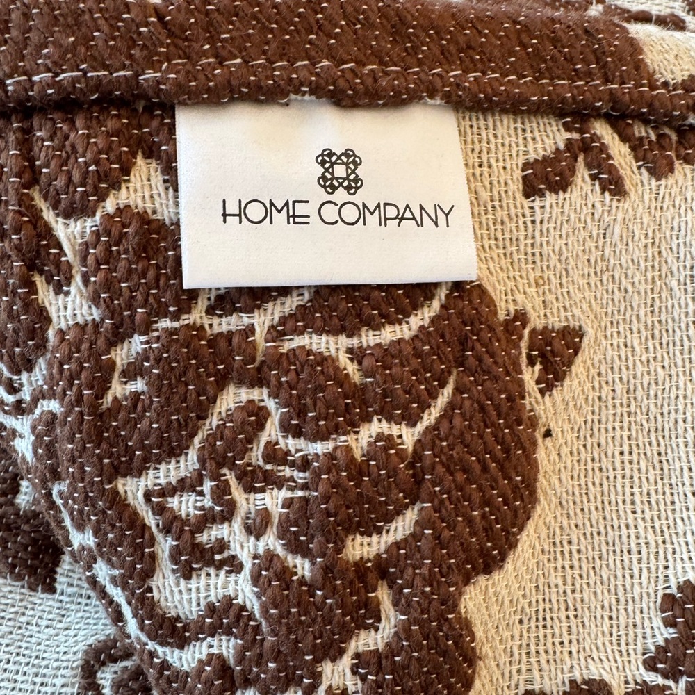 NWOT Brown & Cream Floral Table Runner Tassels 14" x 72" - Picture 11 of 12